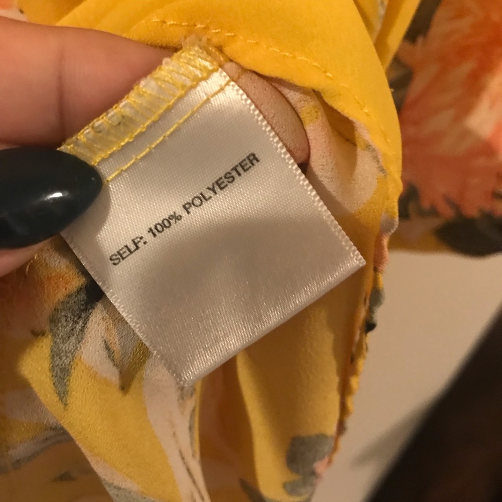Rose and Olive Yellow Floral Blouse - Picture 3 of 5